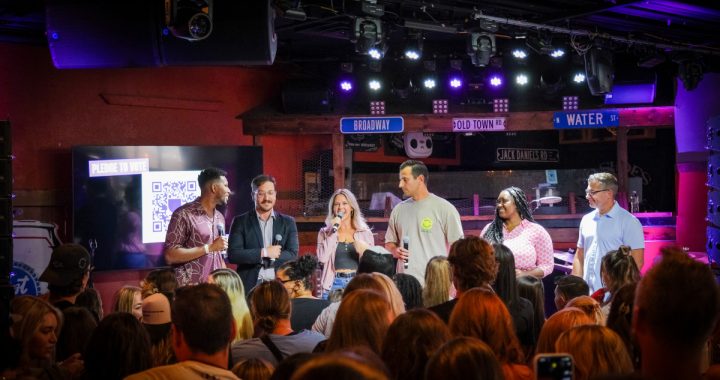 Bitcoin and Crypto Voters Make Their Voices Heard at America Loves Crypto Stop in Wisconsin