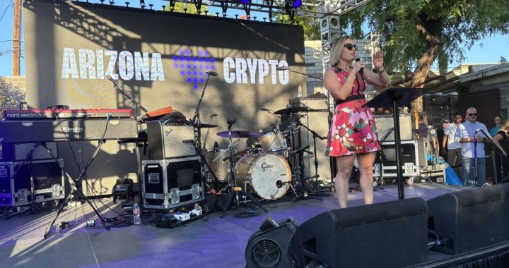 Politicians, Founders Motivate Crypto Voters on Day One of the America Loves Crypto Tour