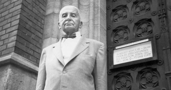 Why Socialism Fails: A Misesian Perspective