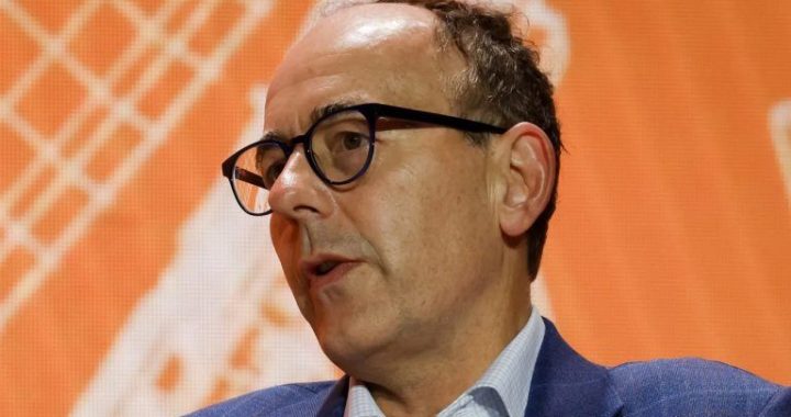 Vaneck Launches $30M Fund to Boost Fintech, Crypto, and AI Startups