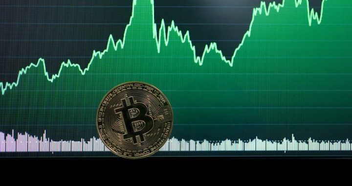 Bitcoin Technical Analysis: BTC Eyes 6-Digit Range Despite Resistance