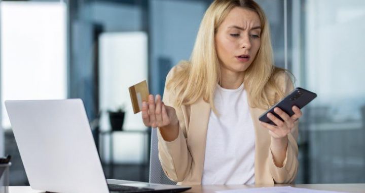 Crypto Company Founders Expose Widespread ‘Debanking’ Orchestrated by Financial Titans Under Political Pressure