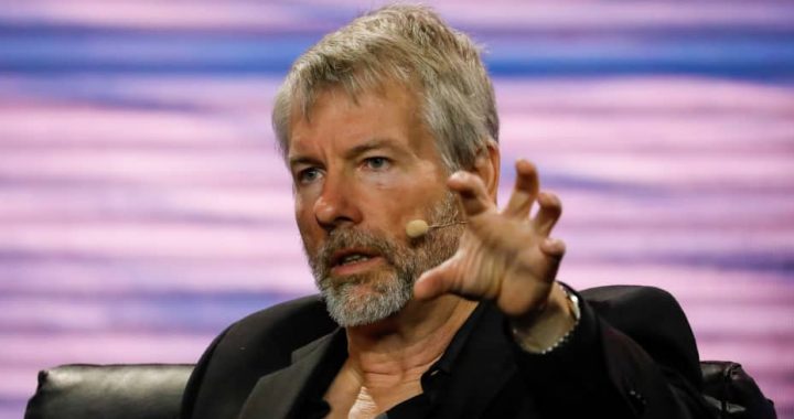 Michael Saylor Proposes Bitcoin Strategy to Microsoft