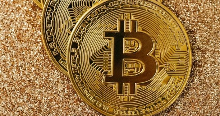 Mining Boom: Bitcoin Miners Rake in Highest Revenue Since April