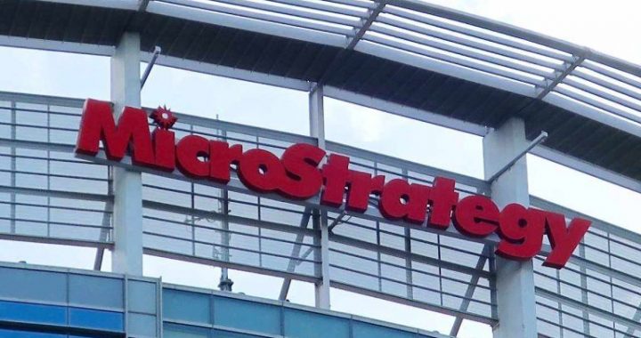 Microstrategy’s Bitcoin Holdings Hit 423,650 After $2.1 Billion Purchase