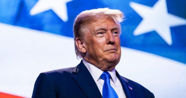 Trump’s Pro-Crypto SEC Pick Sparks Bitcoin Rally to $99,240