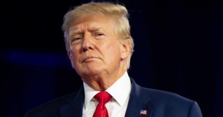 Trump Rings NYSE Bell, Promises to Do Something Great With Crypto