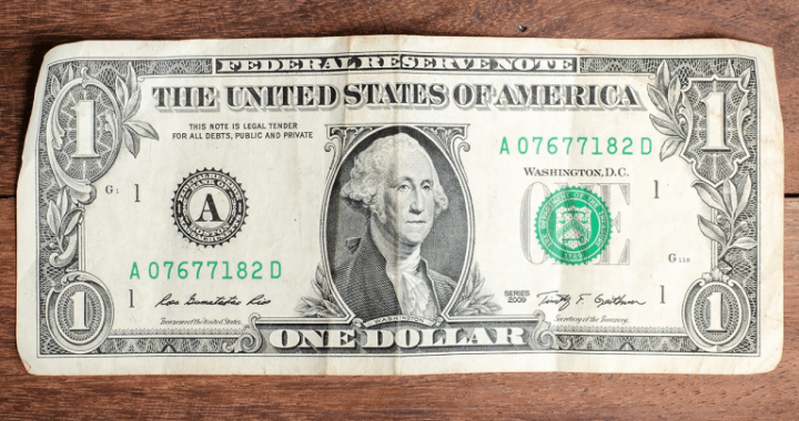 Trump’s Tariffs, Sanctions to Speed up De-Dollarization, Economist Says