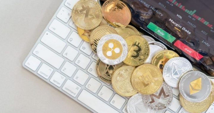 Altcoin Market Capitalization Falls by $234 Billion as Bitcoin Holds Steady