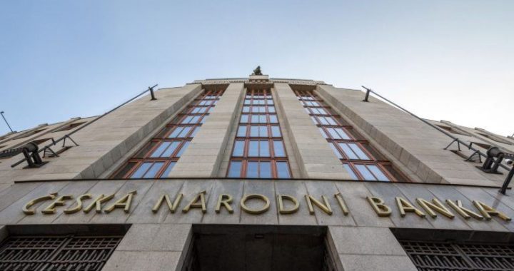Czech Central Bank Eyes Bitcoin? Governor Takes Step Toward BTC Reserves