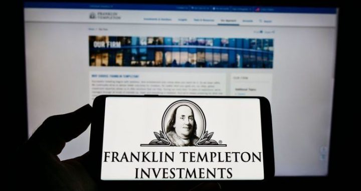 Franklin Templeton Files for Solana ETF With Staking—Is SOL Set for Institutional Adoption?