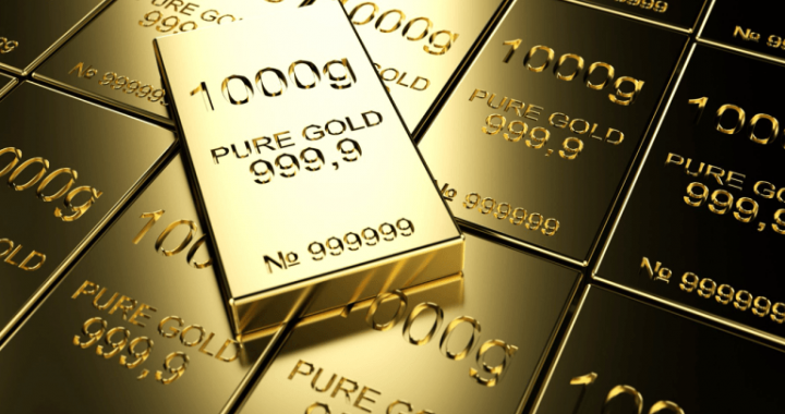 Gold Hits Record High Amid Trade War Fears