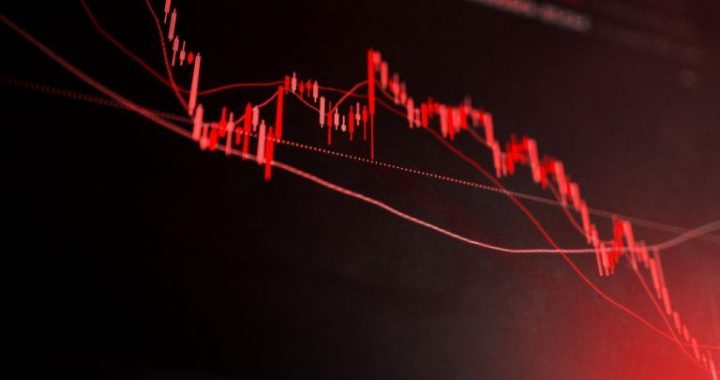 Robert Kiyosaki Warns Market Crash Escalating—’Greater Depression’ Could Wipe out Millions