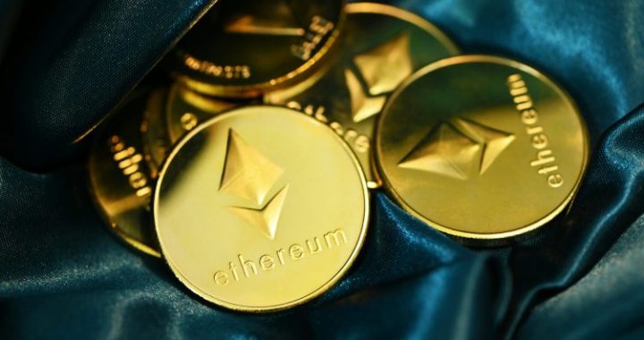 Crypto Pundit Says Bears Will Continue To Dominate Ethereum Price, Here’s For How Long