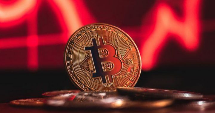 Bitcoin’s Drop Resembles 2017 Crash—Crypto Executive Predicts Strong Rebound