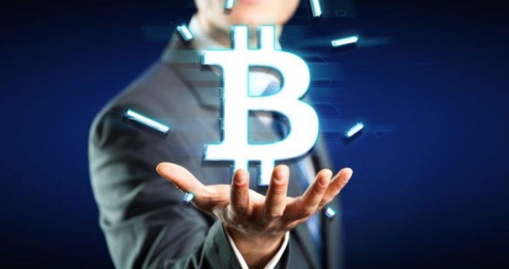 Robert Kiyosaki Expects Trump to Buy Bitcoin to Fix US Economy—Calls Crash Sellers ‘Losers’