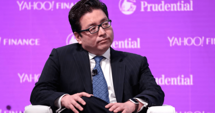 Despite Bitcoin’s Decline, Tom Lee Maintains BTC Will Still Be the Year’s Best Bet