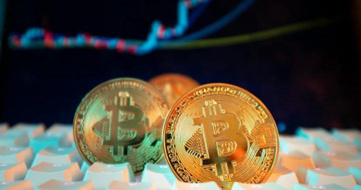 Bitcoin Dominates Q1: Altcoin Season Nowhere In Sight—Report