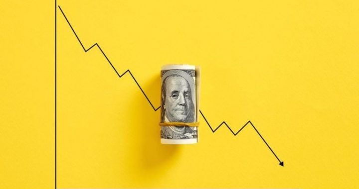 Bitcoin Soars as USD Continues to Plummet