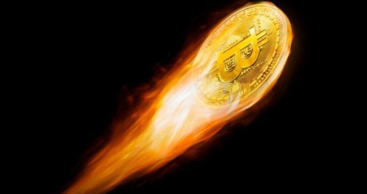 Bitcoin Tops $90K as Markets Rebound Despite Tariff Friction