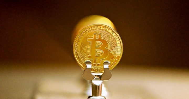 Bitcoin Buy Signal Confirmed? Analysts Highlight Key Reversal Zone In Play