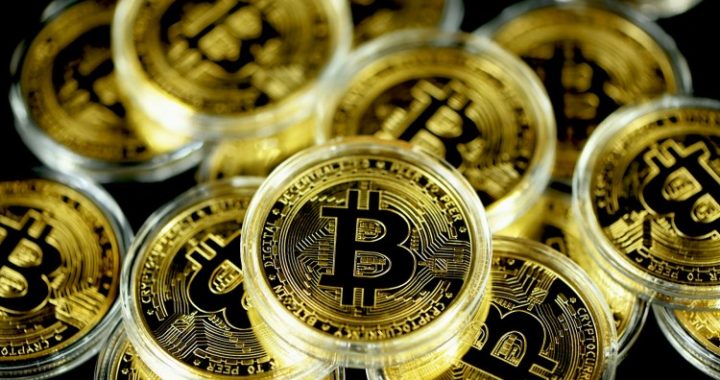 Bitcoin Must Clear This Critical Cost Basis Level For Continued Upside, Analyst Says