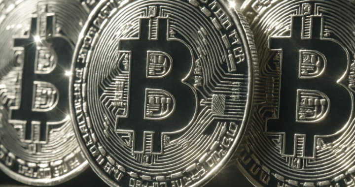 From 13,332 to 9,400 Bitcoin in 27 Days: Lazarus Group Relocates 3,932 BTC