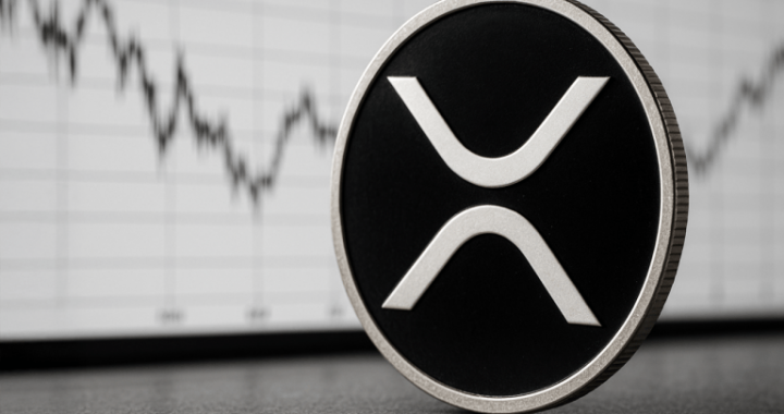 XRP Price Watch: Traders Brace for Breakout as Volume Patterns Shift