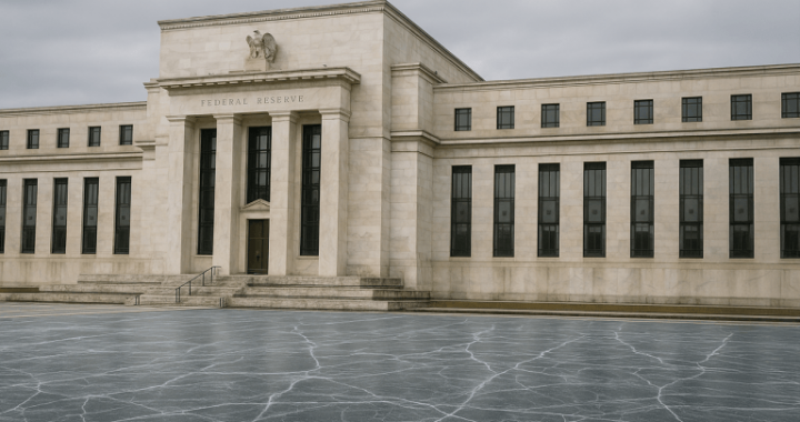 Targeting the Fed: Trump’s Judicial Play Puts Jerome Powell’s Tenure on Thin Ice