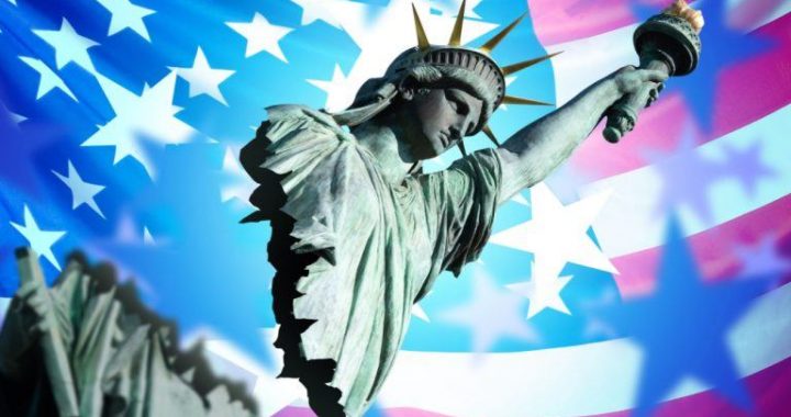 Robert Kiyosaki Warns 10 US States Are Collapsing—’People Are Leaving’