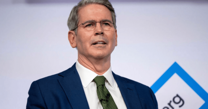 Markets Waver as US Treasury Chief Talks Tough on China Trade Risks