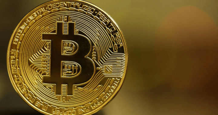 Bitcoin Price Watch: $83K in Play as Market Stalls Below Resistance