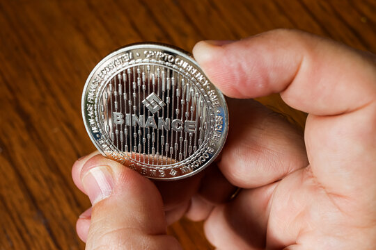 BNB Price Slingshot To $1,000: Why The 50 EMA Could Hold The Key