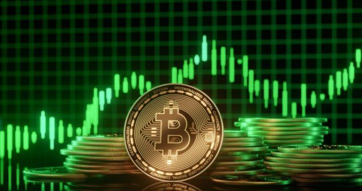 Bitcoin ETFs Reignite With $320 Million Inflow as Ether ETFs Post Consecutive Gains