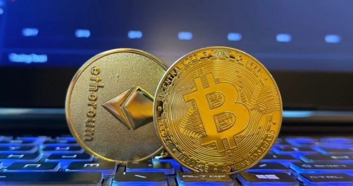 Bulls March On: Bitcoin and Ether ETFs Add More Than $420 Million Combined