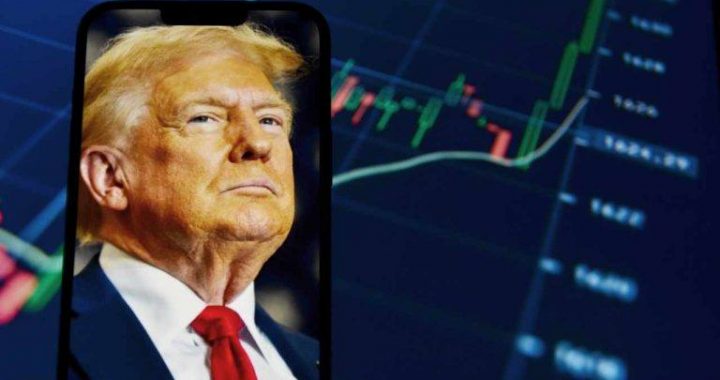Senator Launches MEME Act to Halt Trump’s Crypto Cash Machine