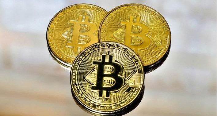 Bitcoin Bulls Face Make-Or-Break Moment At $106,500 Resistance – Details