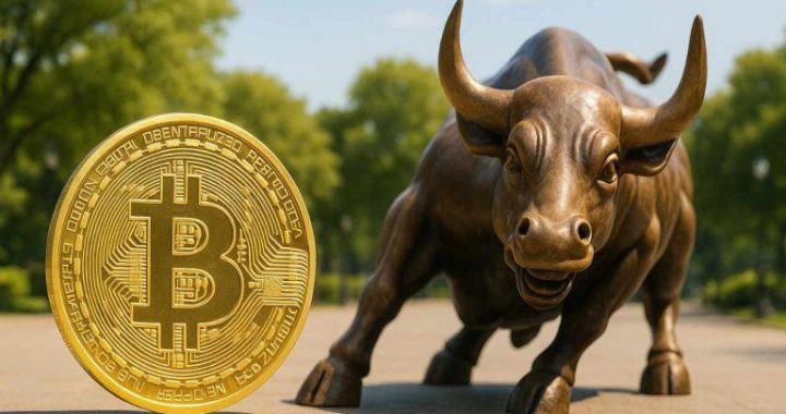 Standard Chartered Predicts Bitcoin Hitting $500K as SEC Filings Fuel Demand