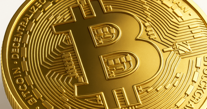 Bitcoin Price Watch: BTC Volume Drops—The Calm Before the Storm?