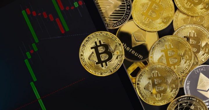 ETF Weekly Flows: Bitcoin Loses $157 Million as Ether Rallies With $286 Million Weekly Inflow