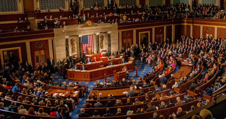 Bipartisan Lawmakers File Resolution to Keep US Out of Israel-Iran Crossfire