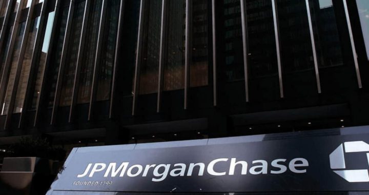 JUST IN: JPMorgan Unlocks Crypto Buying with Chase Cards by Tapping Coinbase
