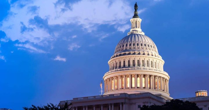 US Lawmaker Warns More FTX-Style Crashes Coming Without Crypto CLARITY