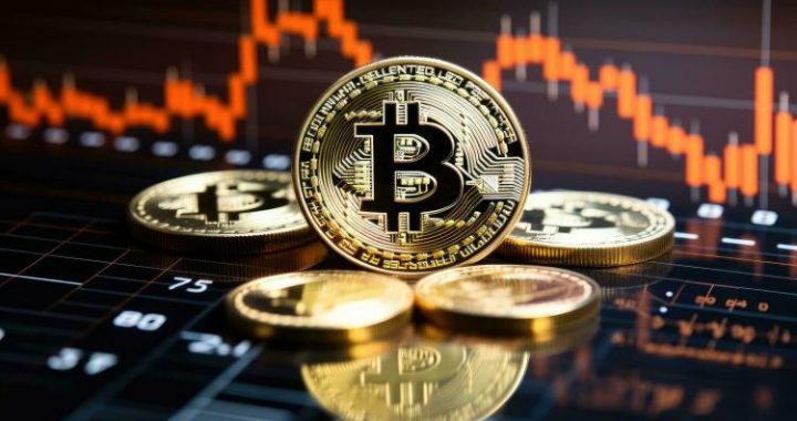 $122,000 And Climbing: Bitcoin Sets New Record As ETFs Drive Demand