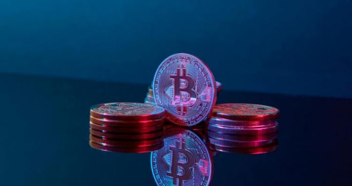 Bitcoin Re-Enters Profit Zone As Greed Rises, But Rally To $200,000 Still Possible