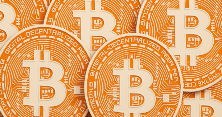 Bitcoin Price Watch: Breakout or Breakdown? BTC Sits on a Knife’s Edge