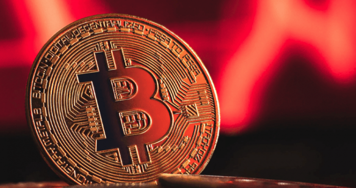 Bitcoin Whiplash: BTC Dives Below $115K, $140M in Longs Liquidated
