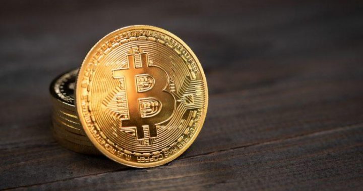 ETF Recap: Bitcoin and Ether ETFs Extend Inflow Streaks With $988 Million Weekly Haul