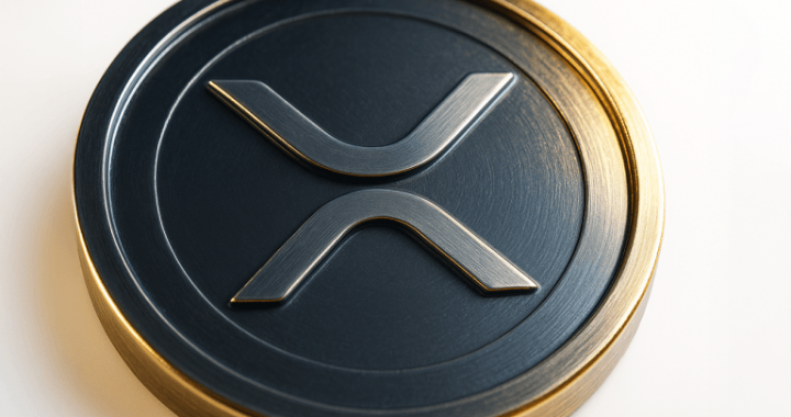 XRP Plunges, Dragging Altcoins Down as BNB Rises to New Peak