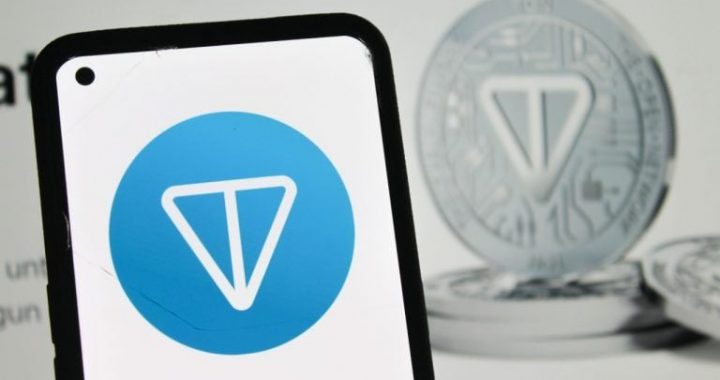 TOP Raises $28.5 Million at $1 Billion Valuation for Global Expansion